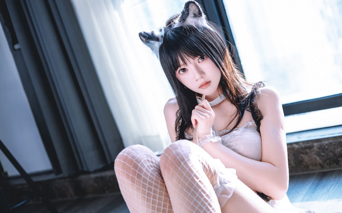 桜桃喵白丝网袜性感丁字裤美臀cosplay大尺度