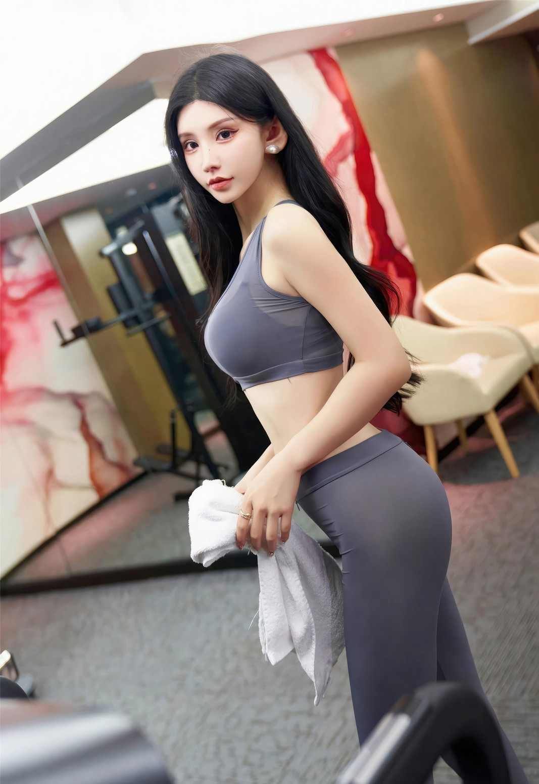 周于希极品美臀紧身健身裤性感身材健身房套图