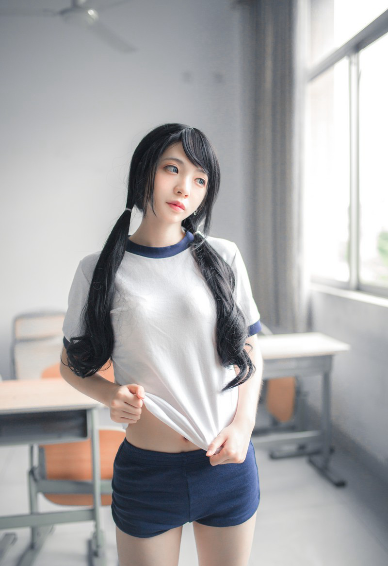 疯猫cosplay性感白丝美腿JK诱惑写真套图