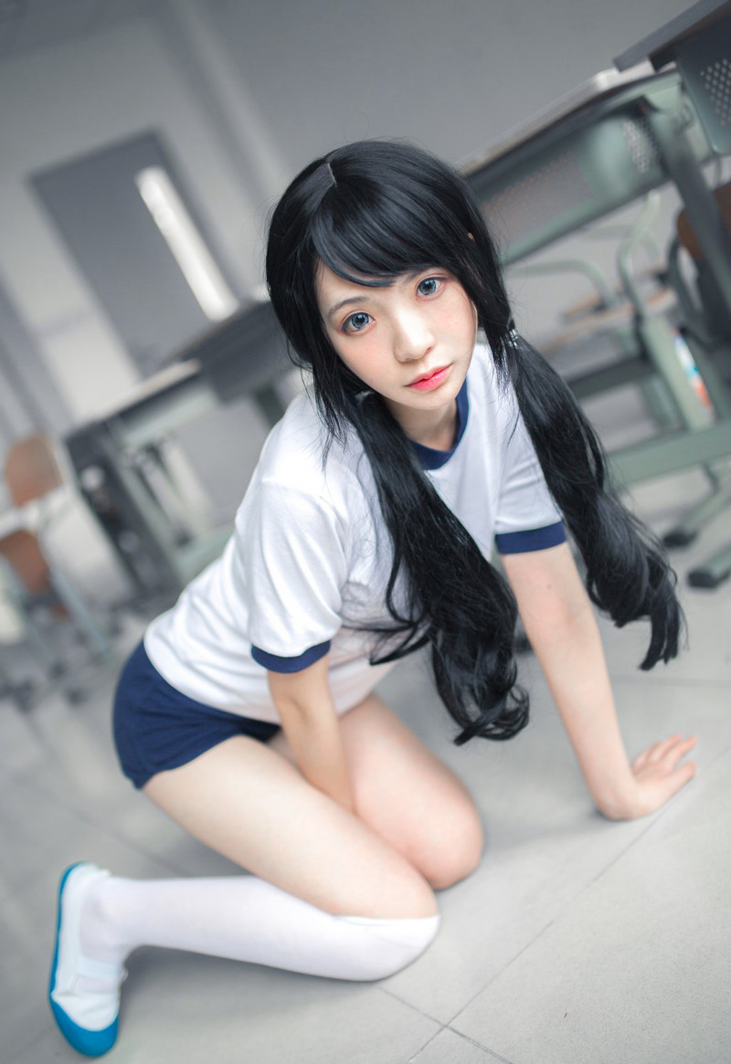 疯猫cosplay性感白丝美腿JK诱惑写真套图