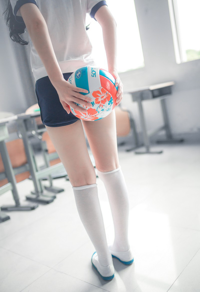 疯猫cosplay性感白丝美腿JK诱惑写真套图