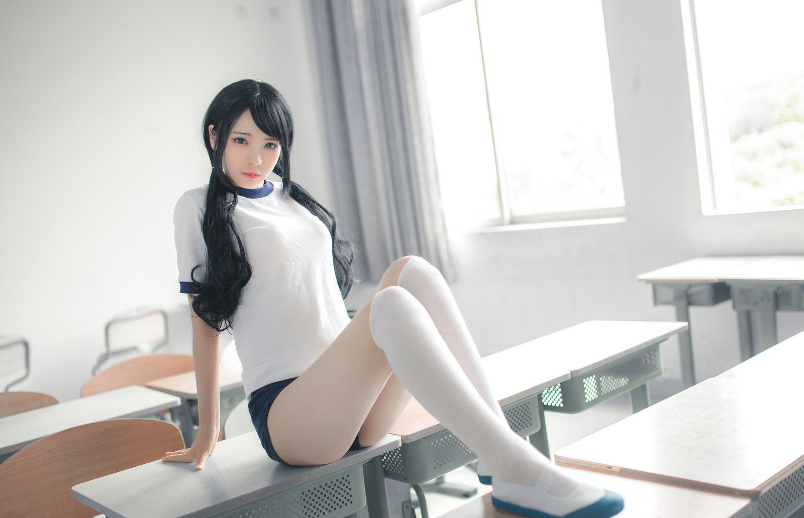 疯猫cosplay性感白丝美腿JK诱惑写真套图